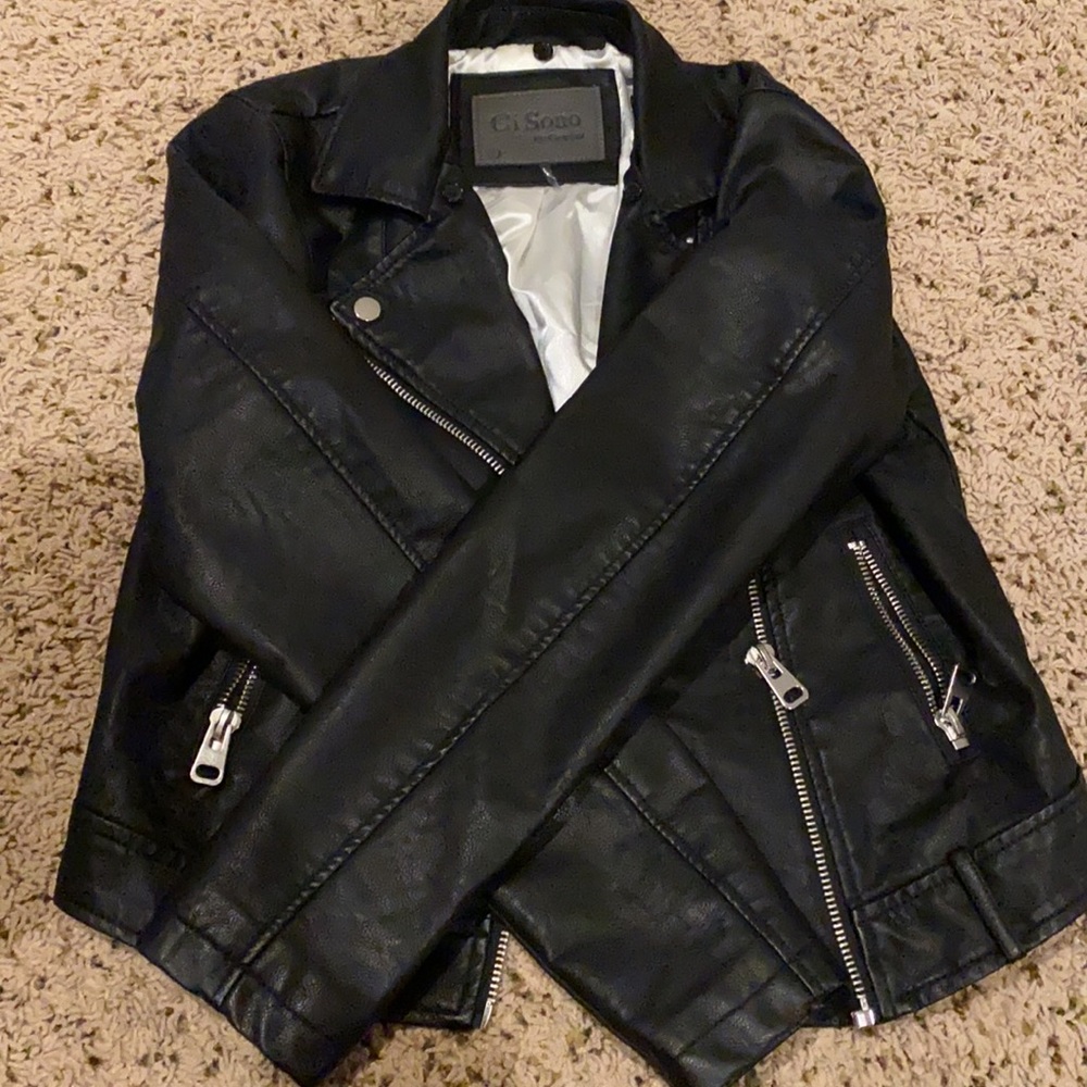 NWOT Ci Sono Faux Leather Jacket Small